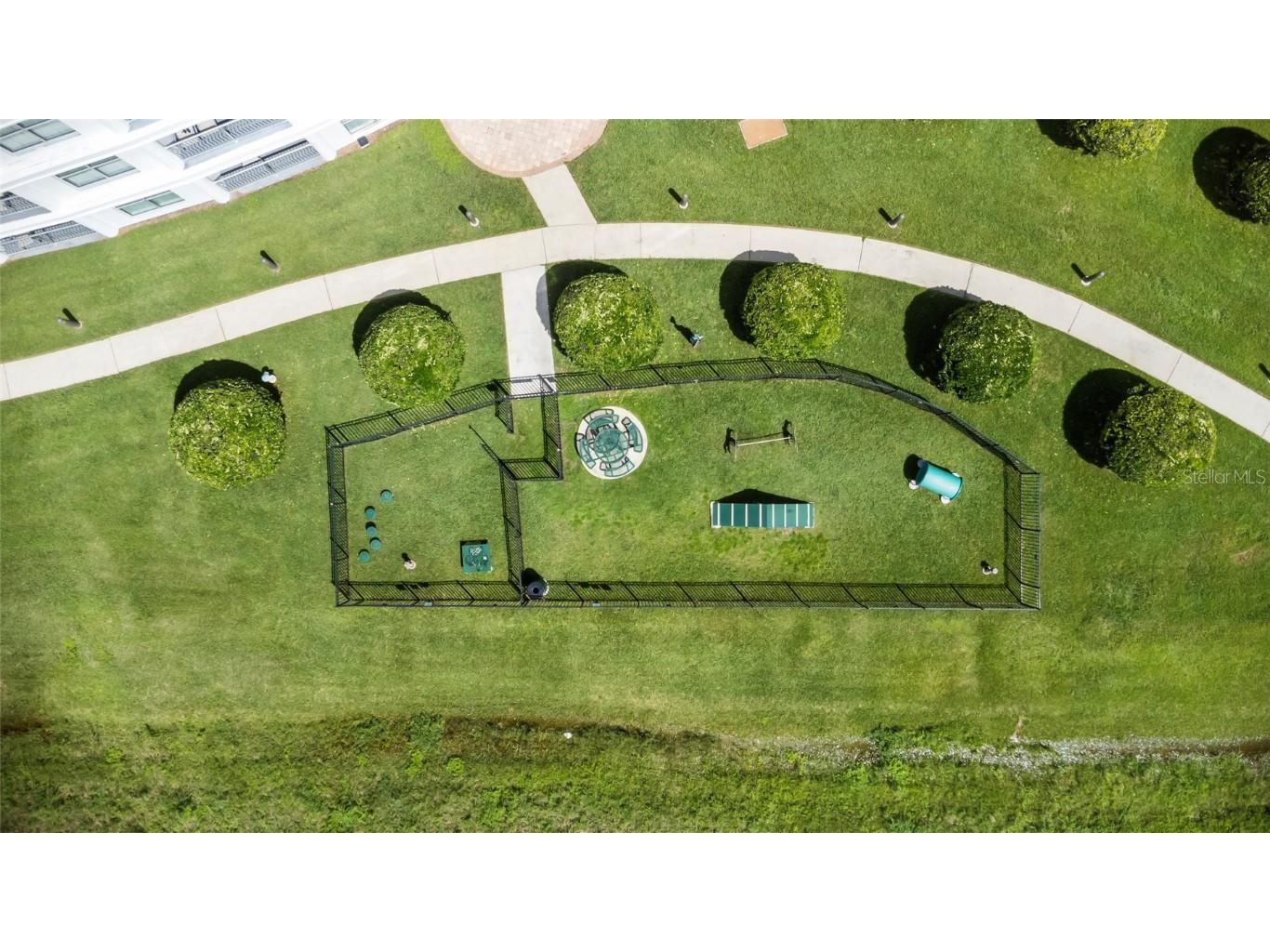 225 Celebration Place #427 Celebration FL 34747 - Pool O6236996 image28