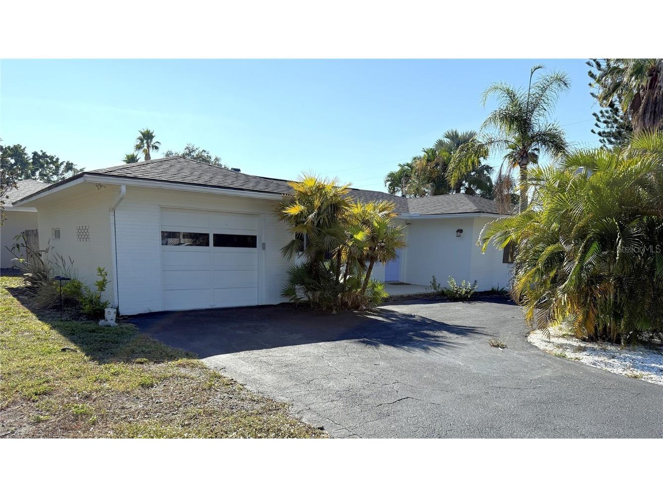 225 Cevera Drive Dunedin FL 34698 TB8451821 image1