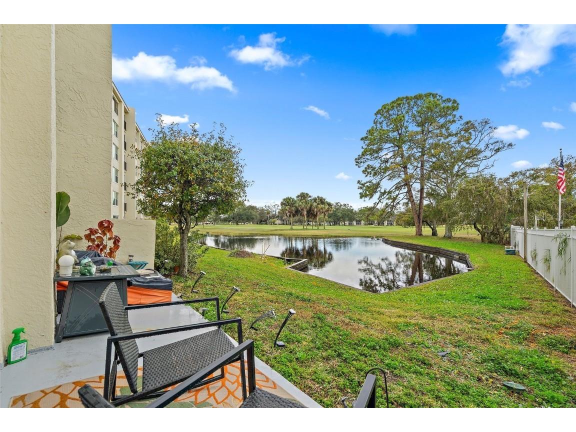 225 Country Club Drive #1106 Largo FL 33771 U8232490 image1
