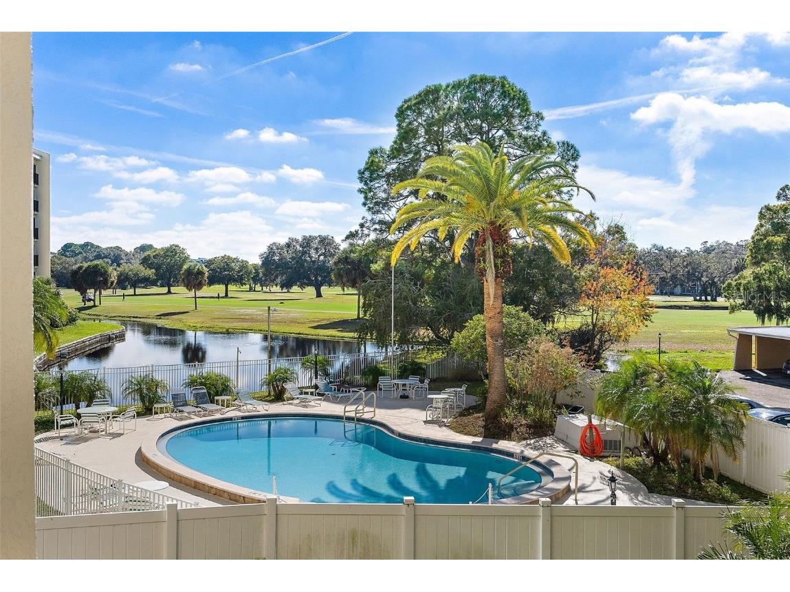 225 Country Club Drive #1202 Largo FL 33771 U8225742 image1