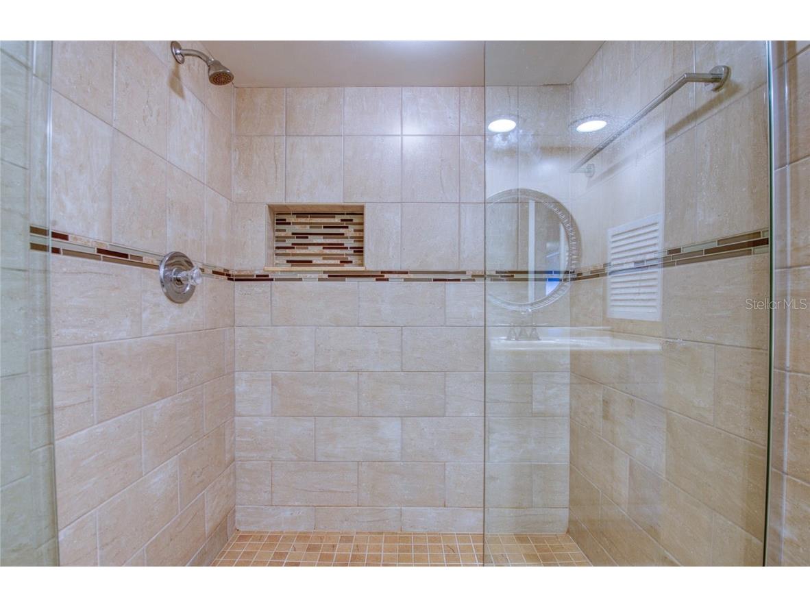 225 Country Club Drive #1209 Largo FL 33771 TB8442245 image31