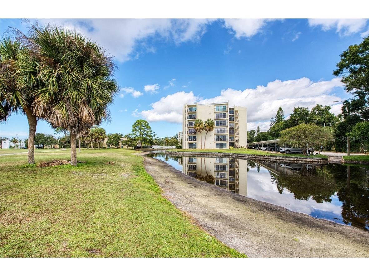 225 Country Club Drive #1209 Largo FL 33771 TB8442245 image43