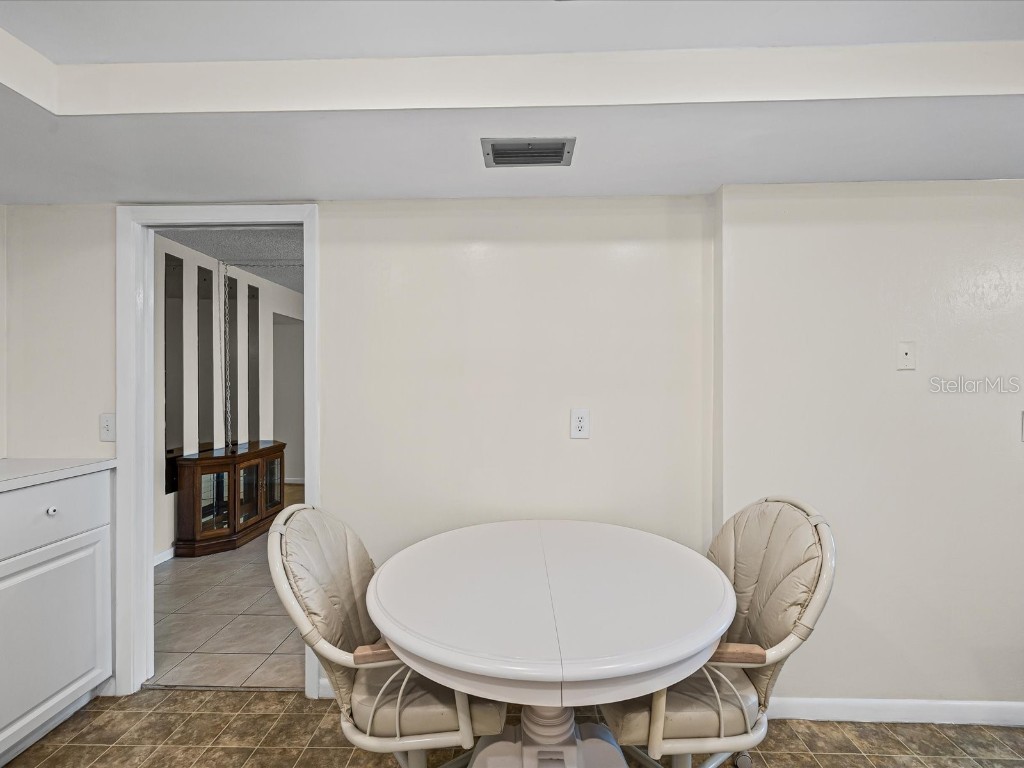 225 Country Club Drive #1211 Largo FL 33771 TB8432446 image14