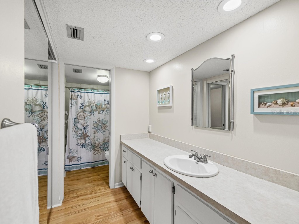 225 Country Club Drive #1211 Largo FL 33771 TB8432446 image25