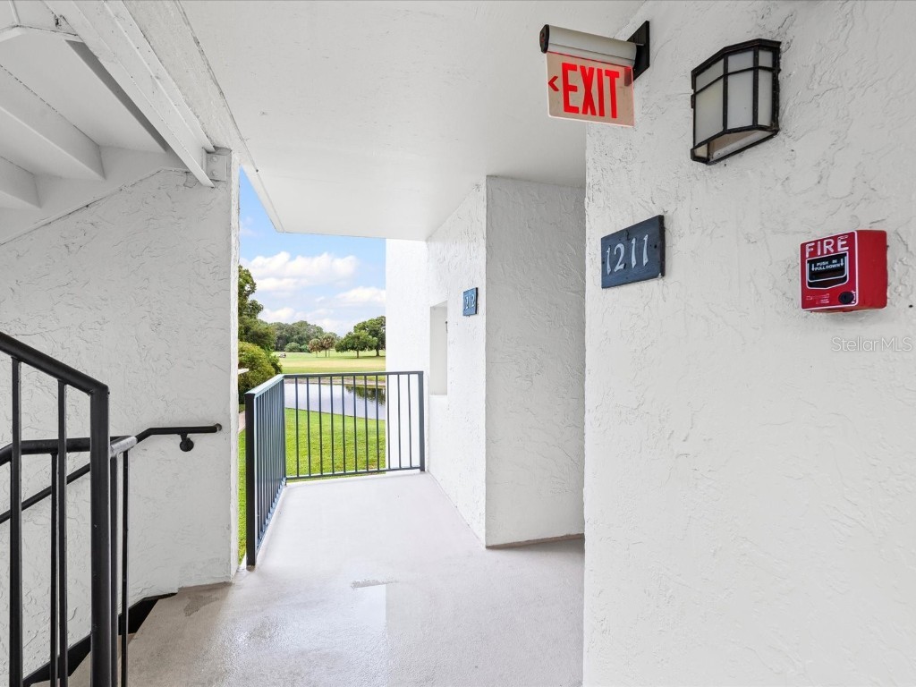 225 Country Club Drive #1211 Largo FL 33771 TB8432446 image28