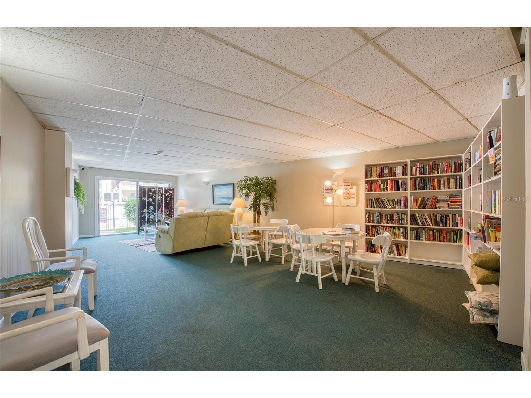 225 Country Club Drive #F1403 Largo FL 33771 TB8474672 image29