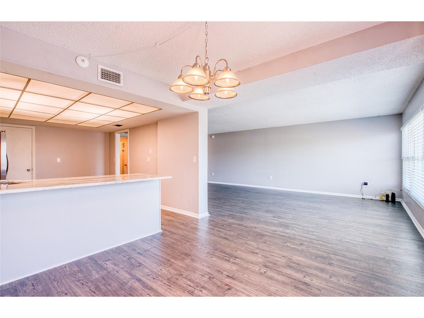 225 Country Club Drive #F1403 Largo FL 33771 TB8474672 image9