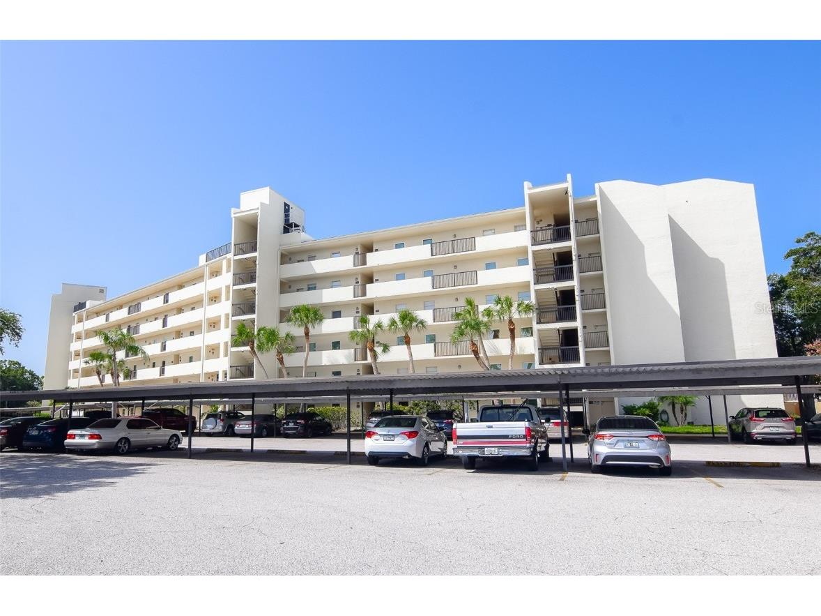 225 Country Club Drive #1404 Largo FL 33771 U8211558 image1