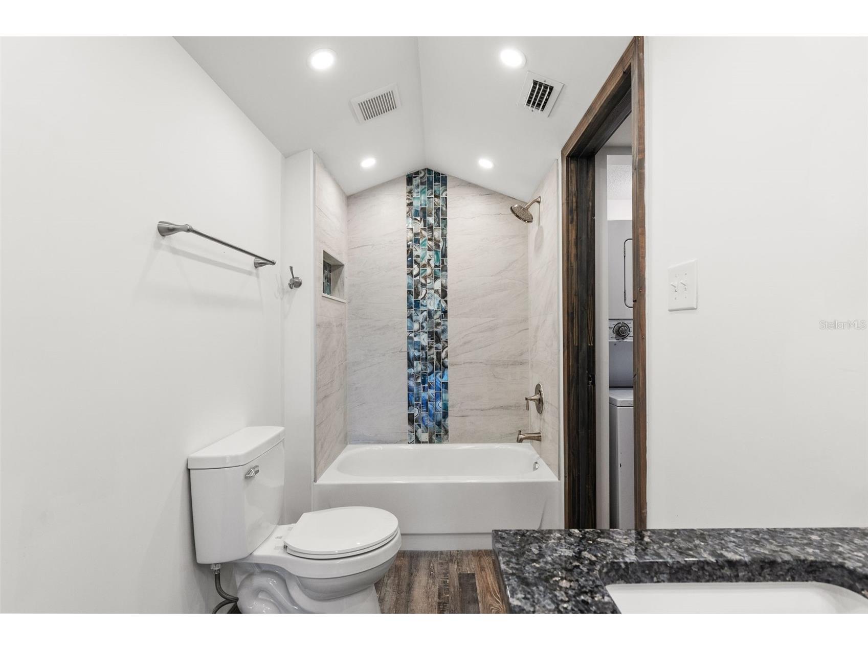 225 Country Club Drive #B221 Largo FL 33771 TB8509961 image18