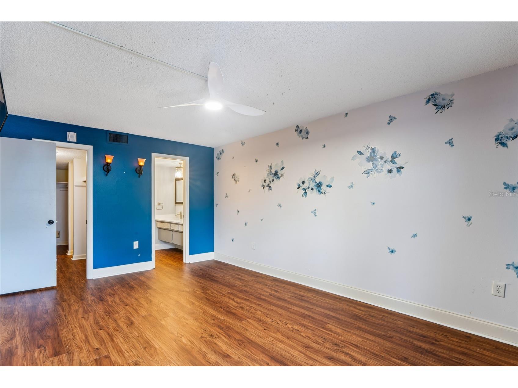 225 Country Club Drive #C131 Largo FL 33771 W7886778 image23