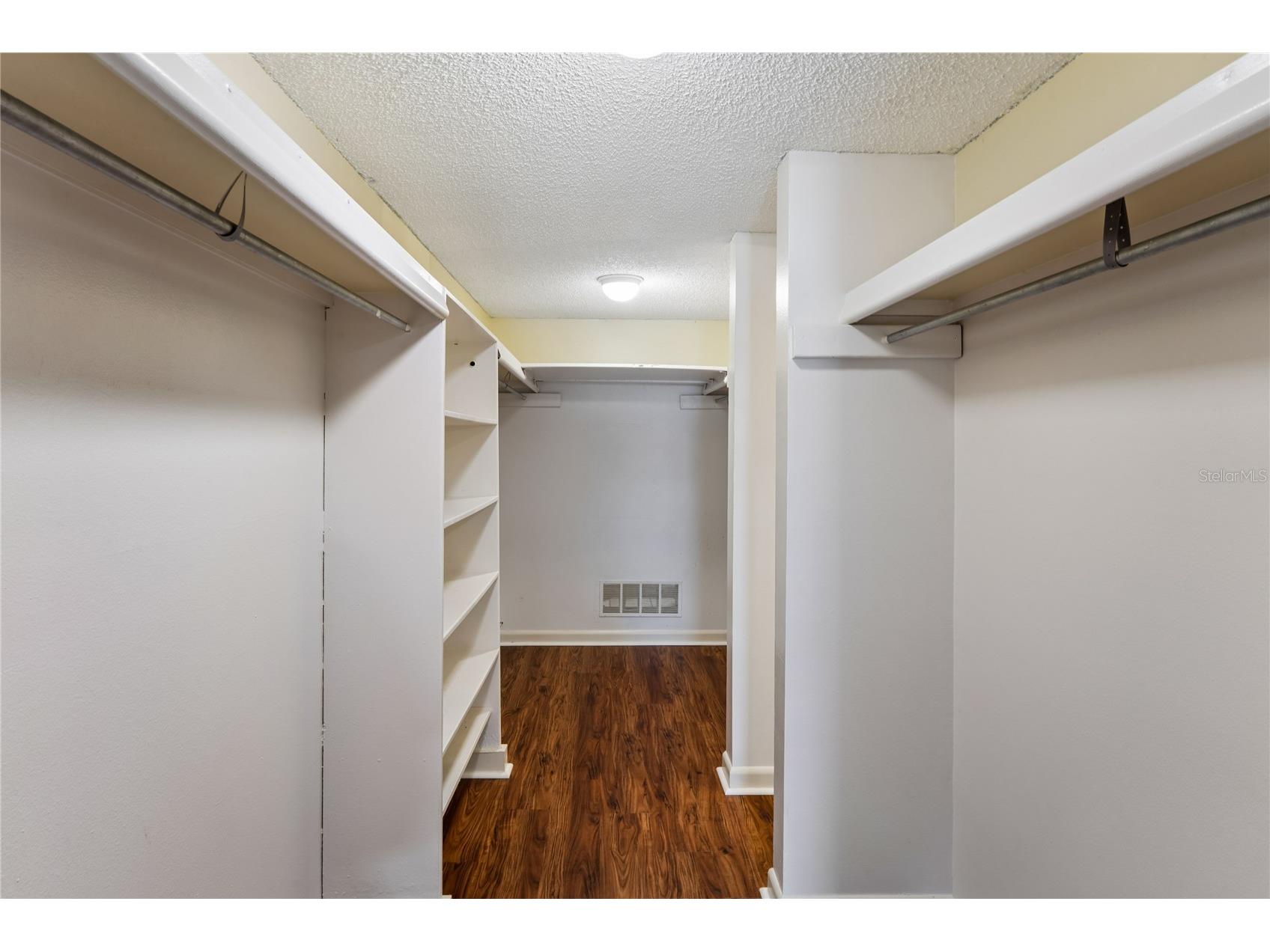 225 Country Club Drive #C131 Largo FL 33771 W7886778 image24