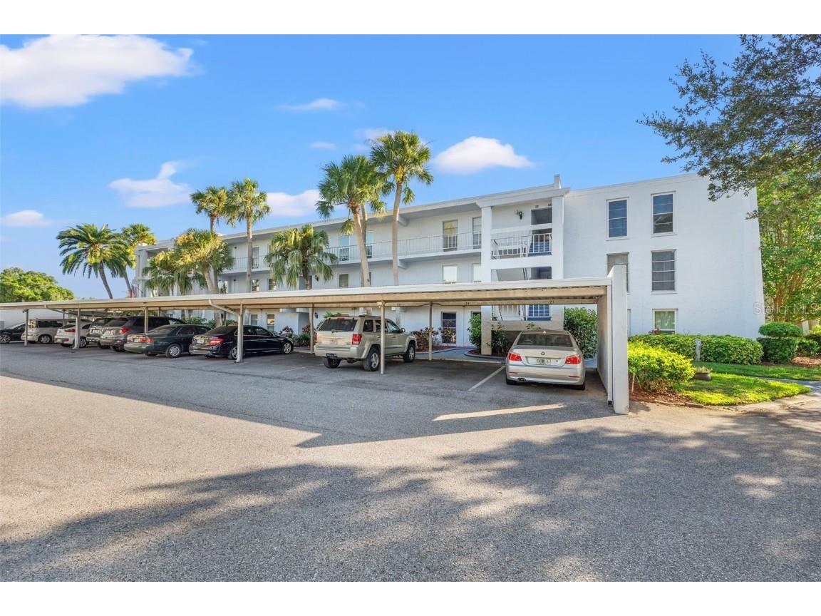 225 Country Club Drive #C325 Largo FL 33771 U8209603 image1