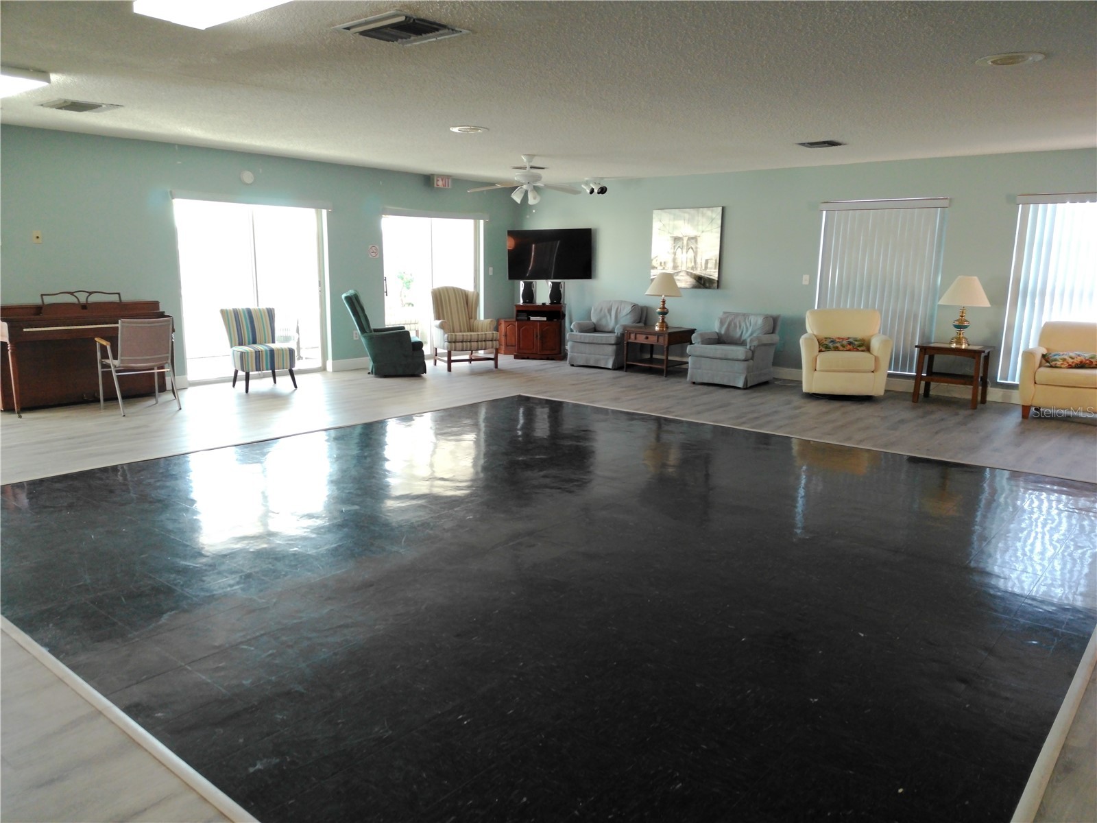 225 Country Club Drive #C326 Largo FL 33771 TB8464227 image13