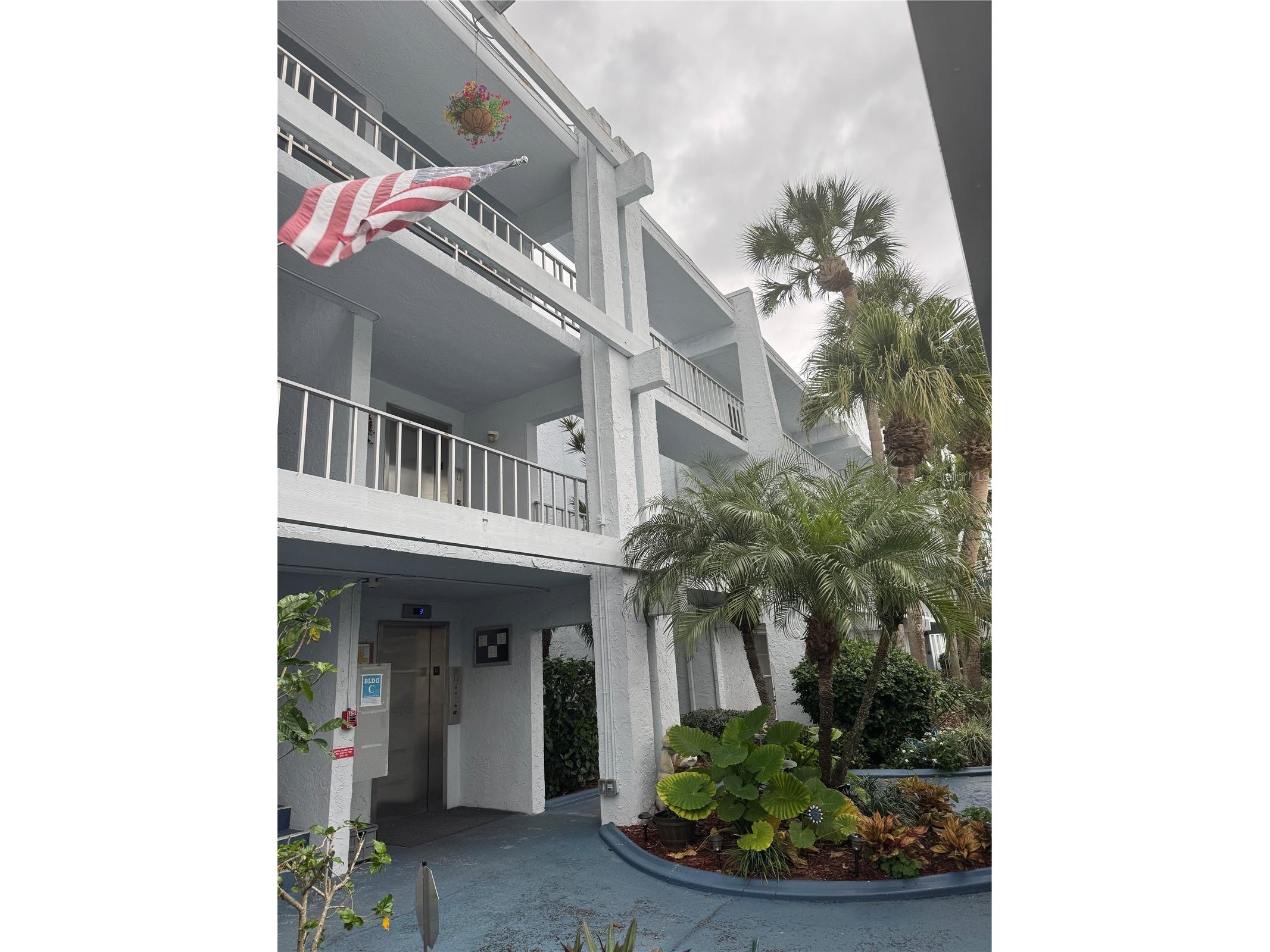 225 Country Club Drive #C326 Largo FL 33771 TB8464227 image3