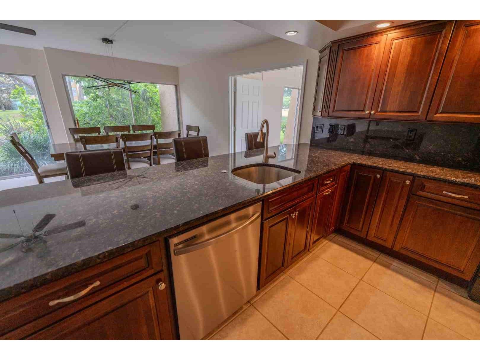225 Country Club Drive #D142 Largo FL 33771 TB8525826 image10