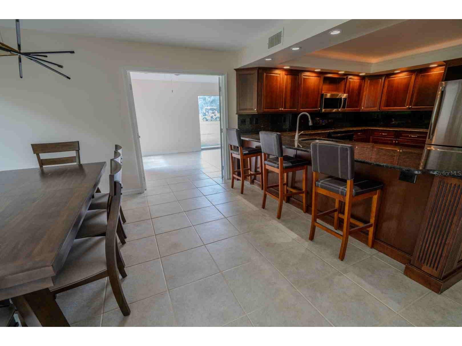 225 Country Club Drive #D142 Largo FL 33771 TB8525826 image15