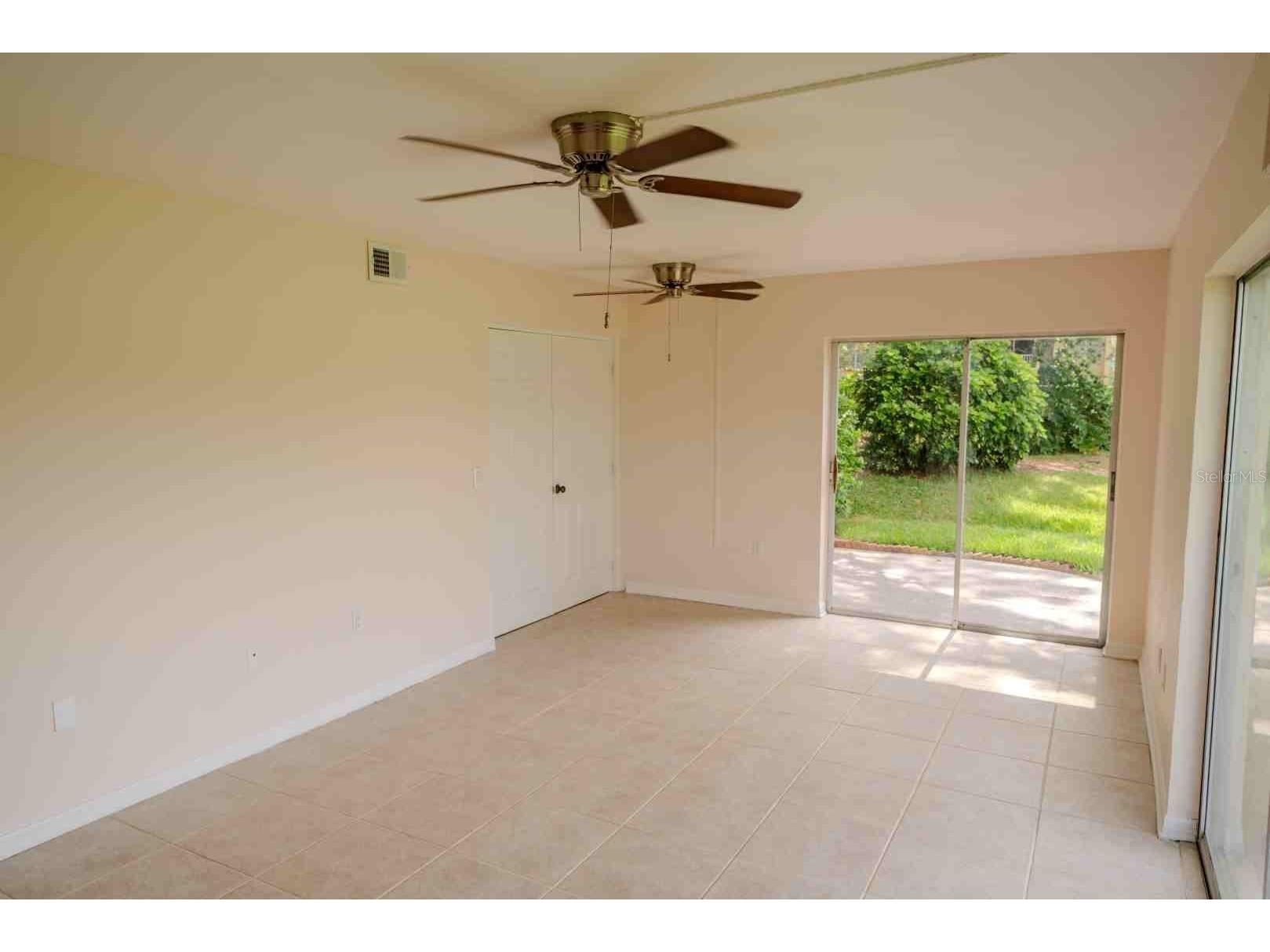 225 Country Club Drive #D142 Largo FL 33771 TB8525826 image41