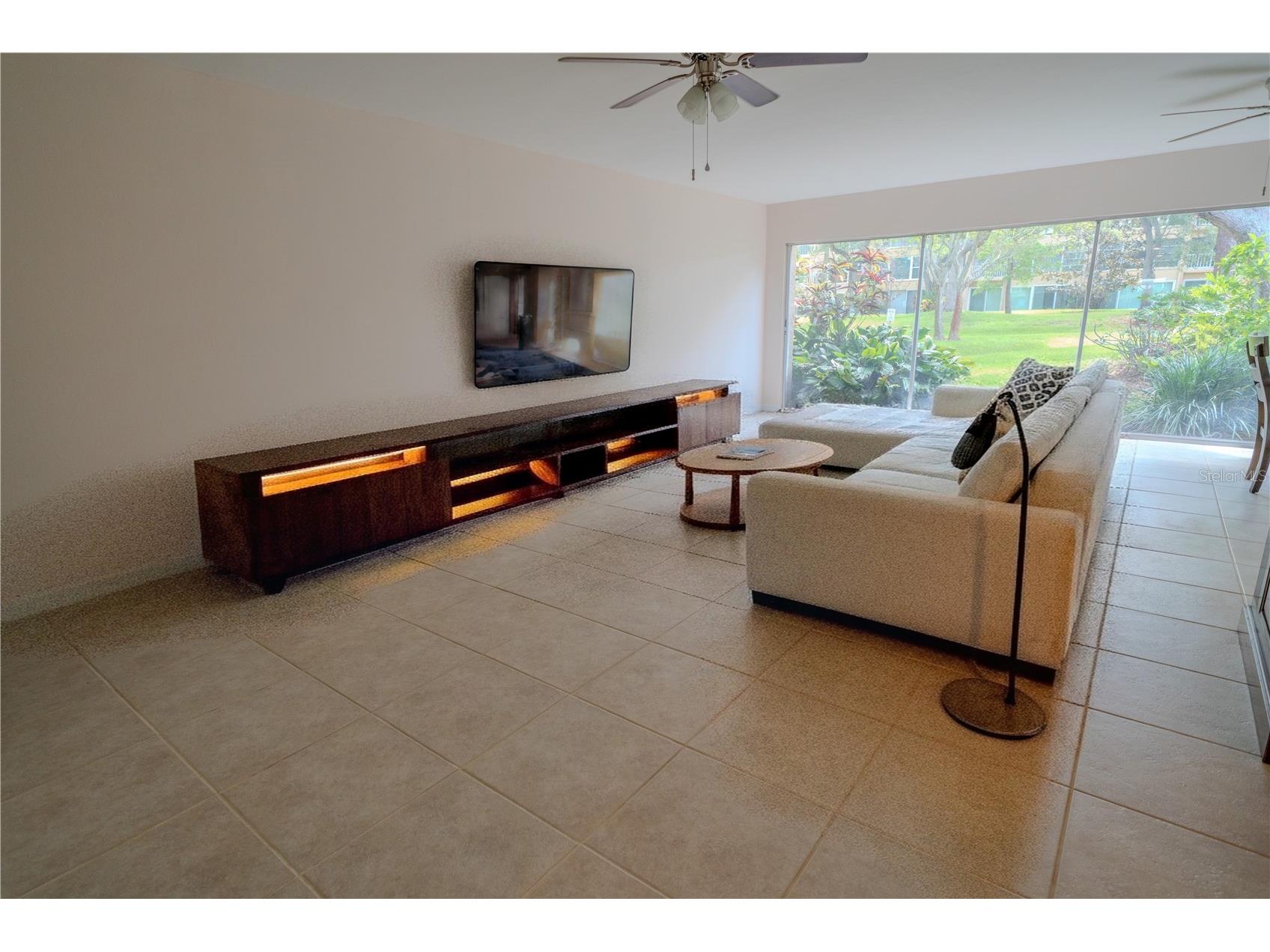 225 Country Club Drive #D142 Largo FL 33771 TB8525826 image5
