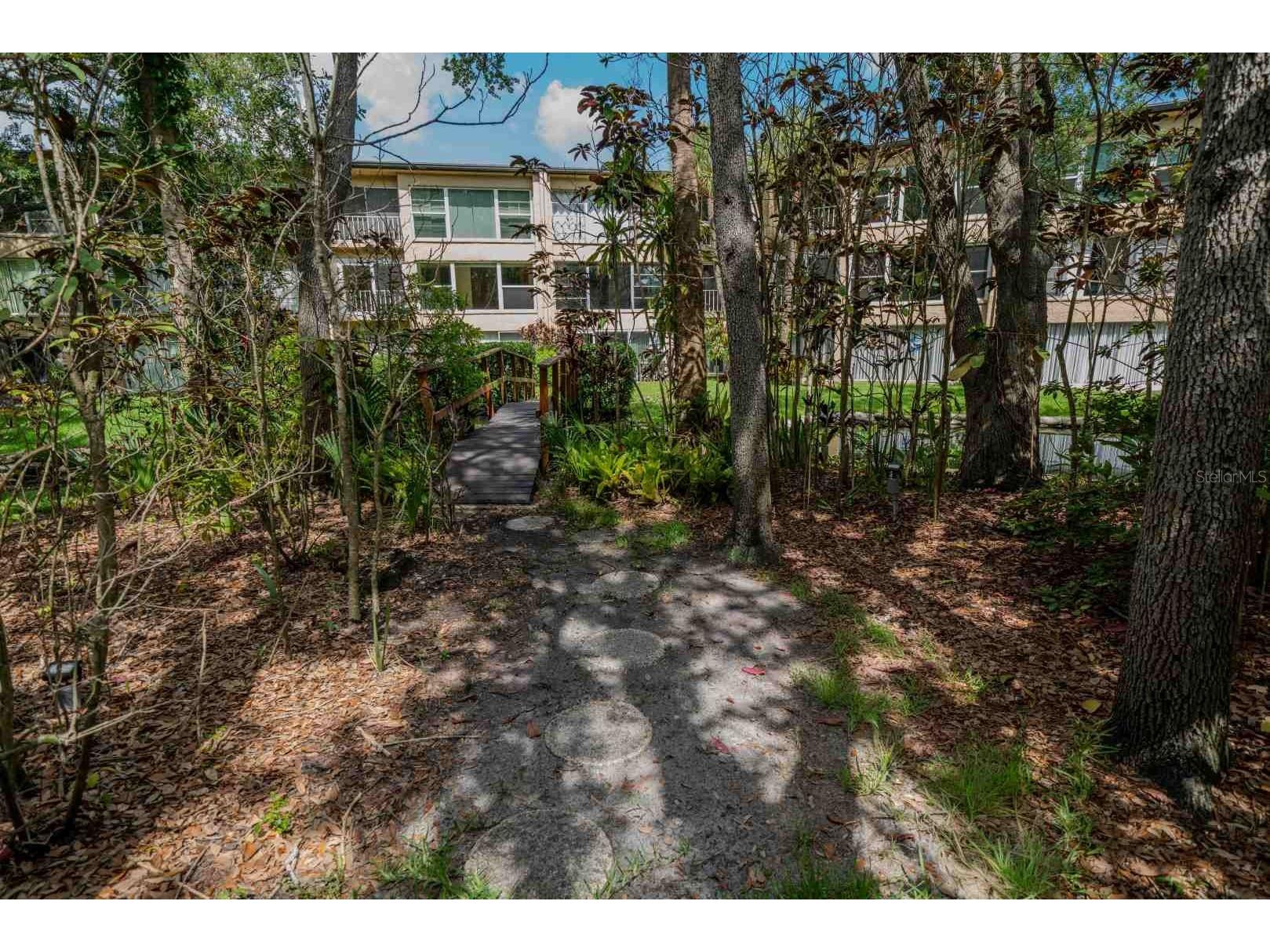 225 Country Club Drive #D142 Largo FL 33771 TB8525826 image59