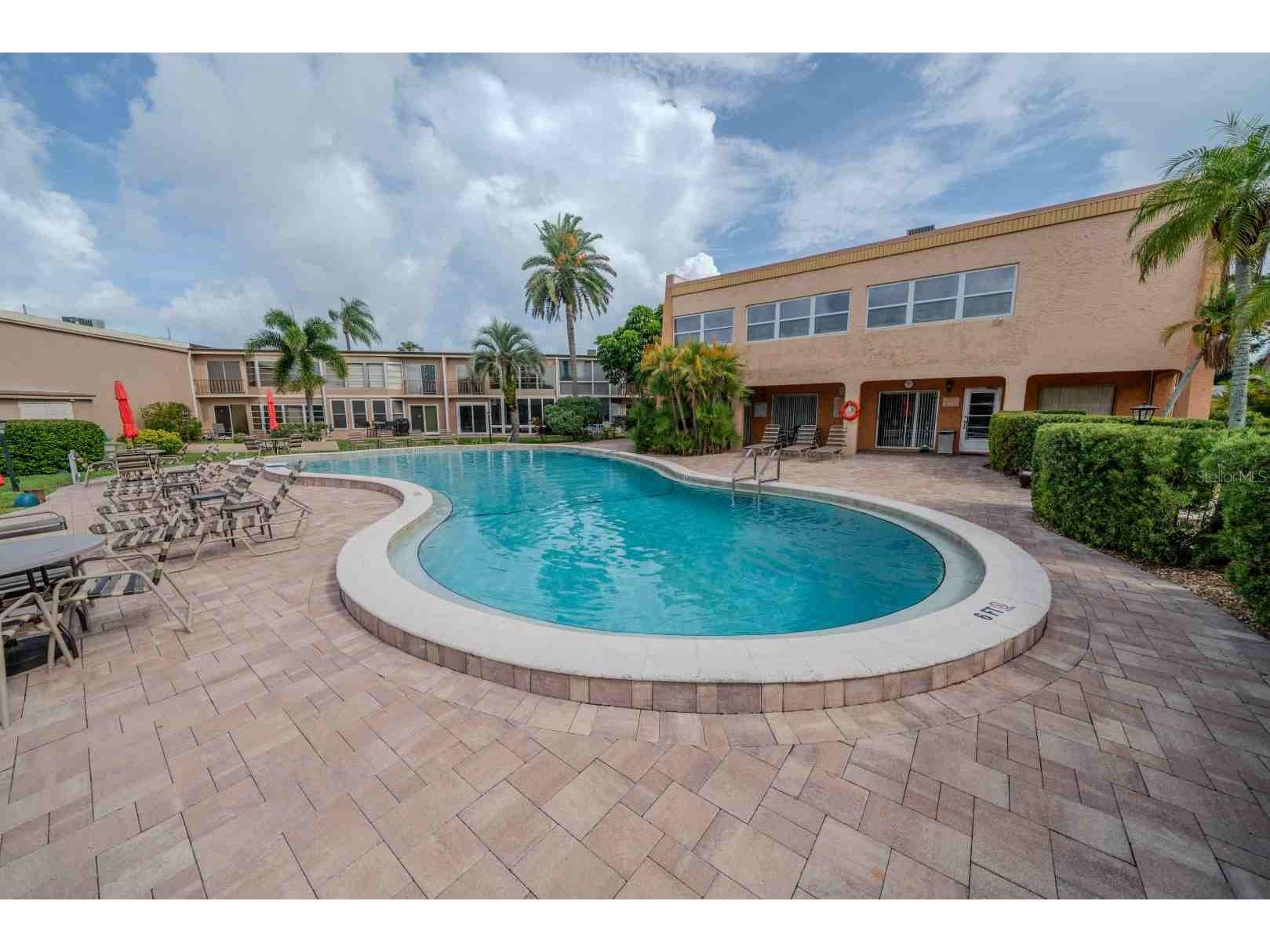 225 Country Club Drive #D142 Largo FL 33771 TB8525826 image68