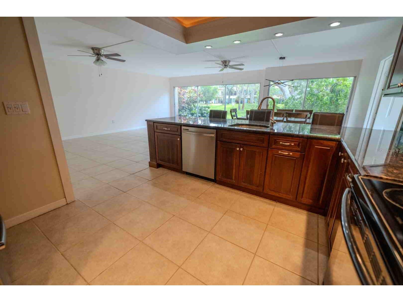 225 Country Club Drive #D142 Largo FL 33771 TB8525826 image9