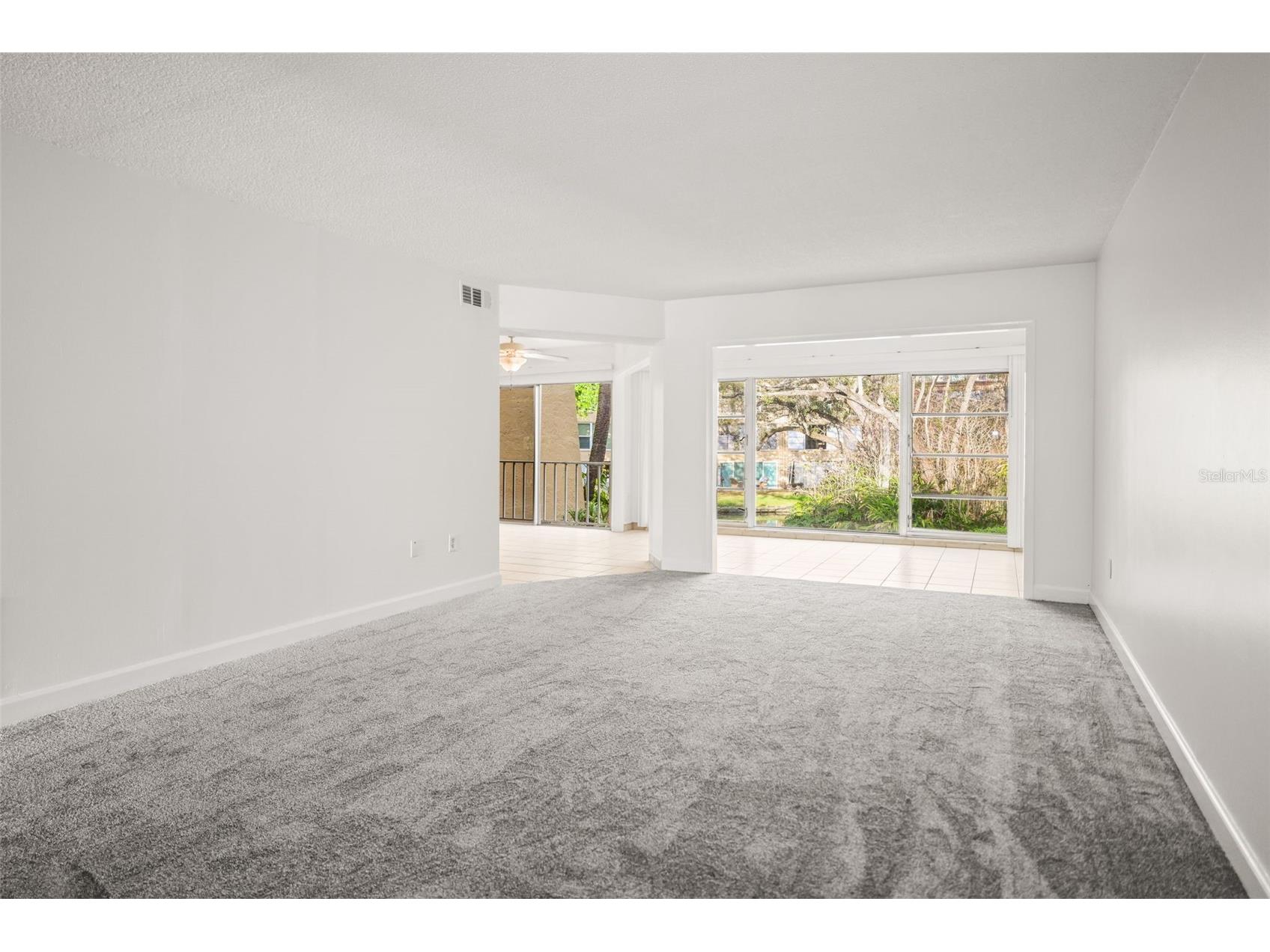 225 Country Club Drive #D237 Largo FL 33771 TB8485265 image14