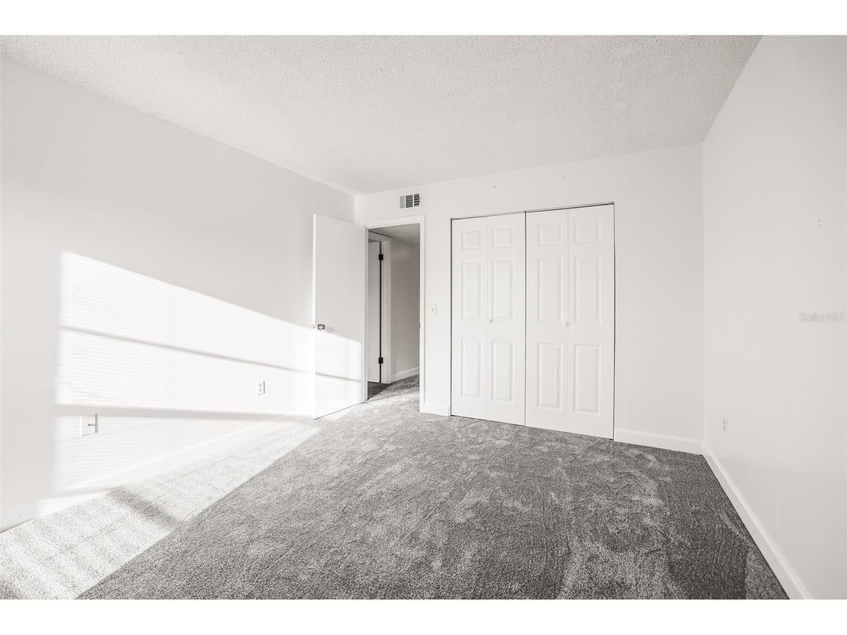 225 Country Club Drive #D237 Largo FL 33771 TB8485265 image22