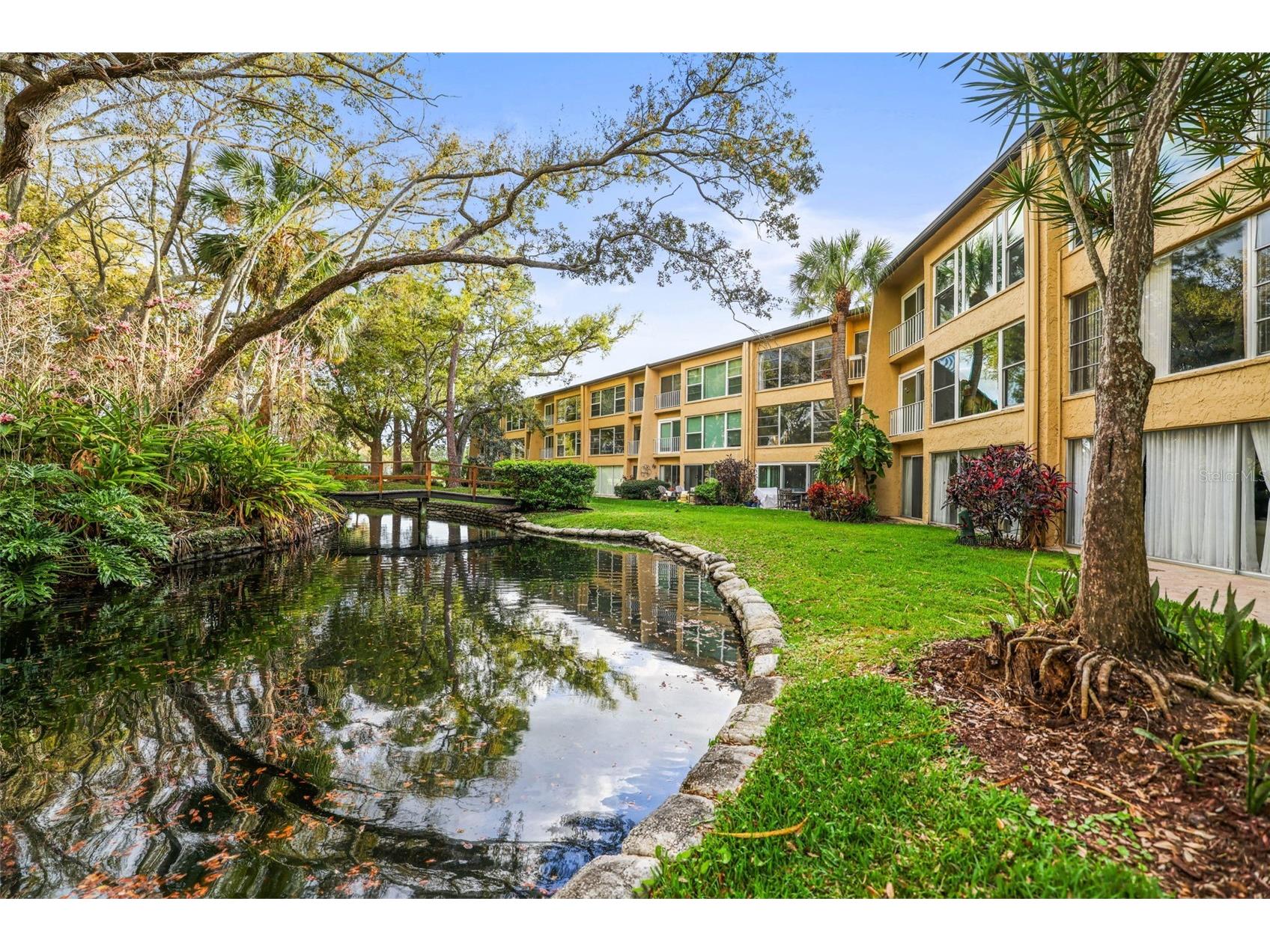 225 Country Club Drive #D237 Largo FL 33771 TB8485265 image24