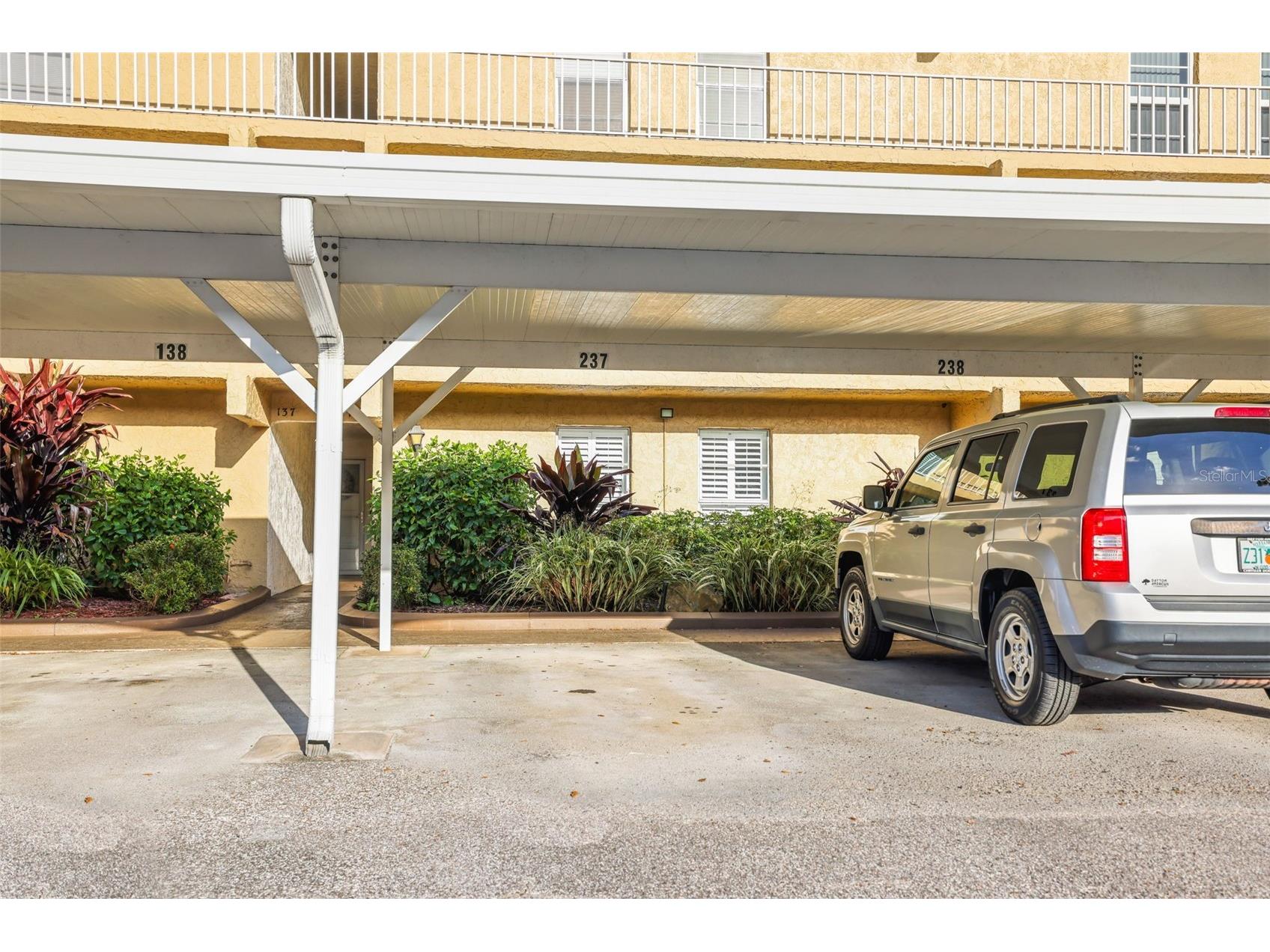 225 Country Club Drive #D237 Largo FL 33771 TB8485265 image34
