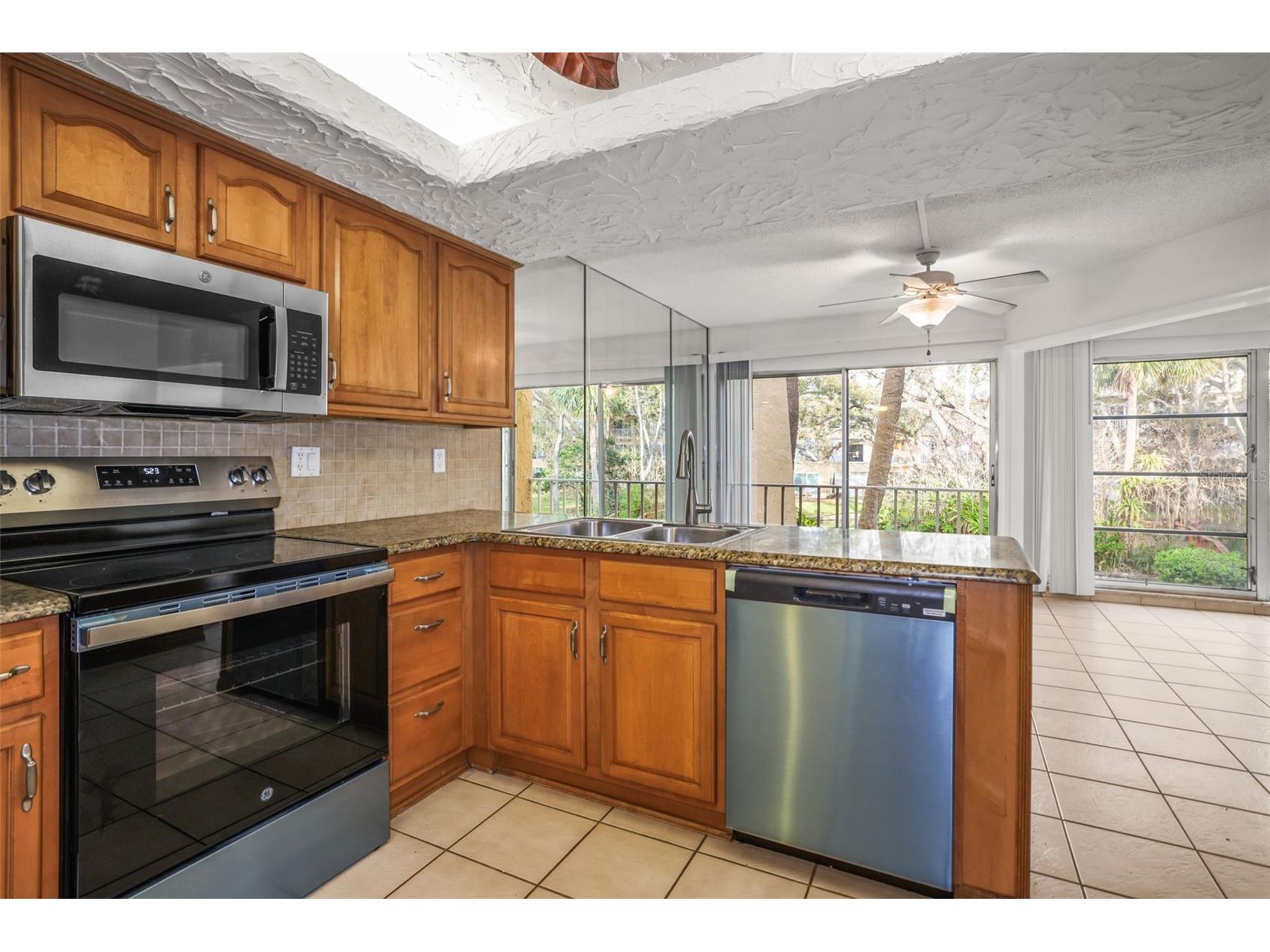 225 Country Club Drive #D237 Largo FL 33771 TB8485265 image9