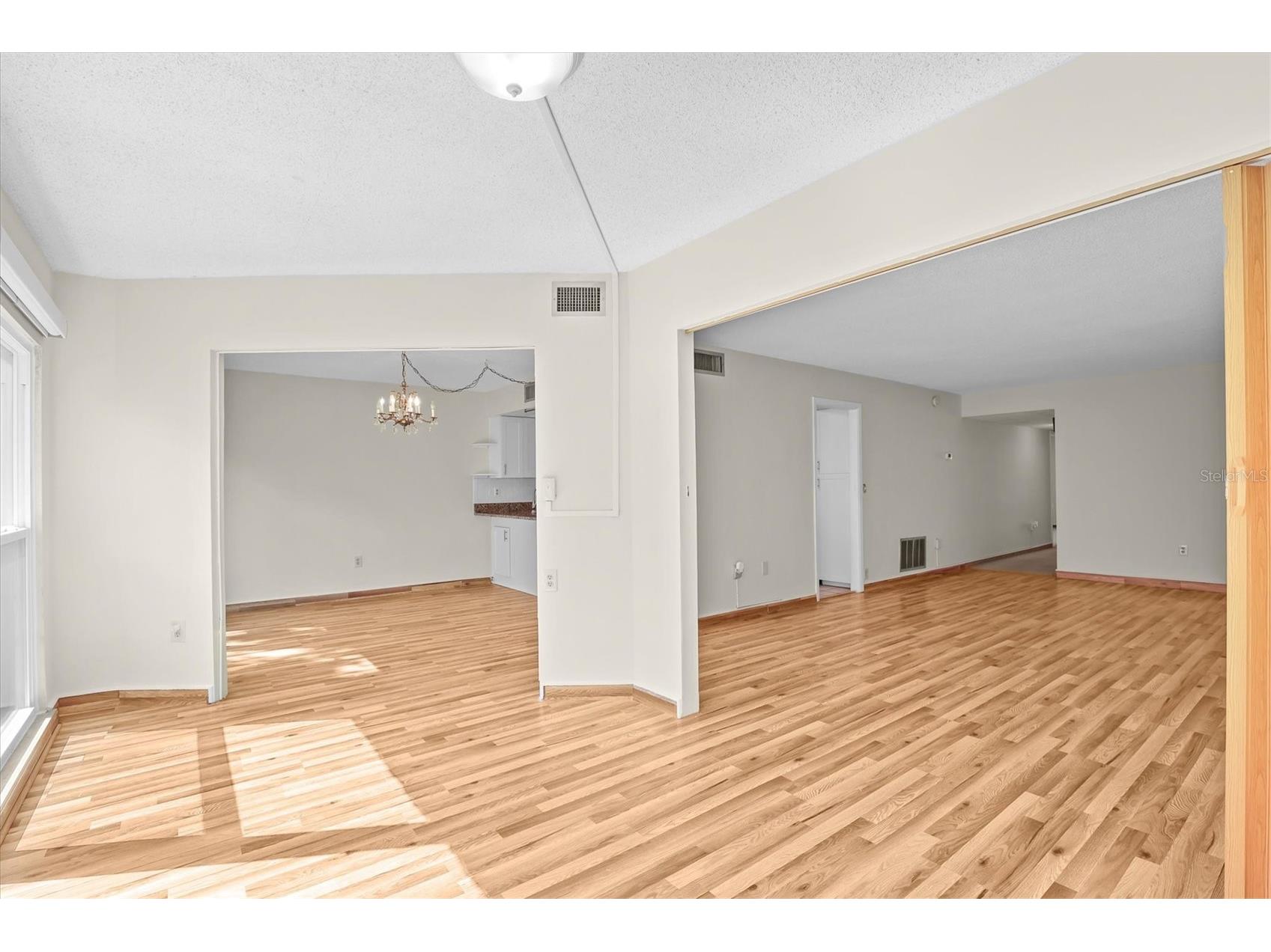 225 Country Club Drive #D238 Largo FL 33771 TB8493620 image18
