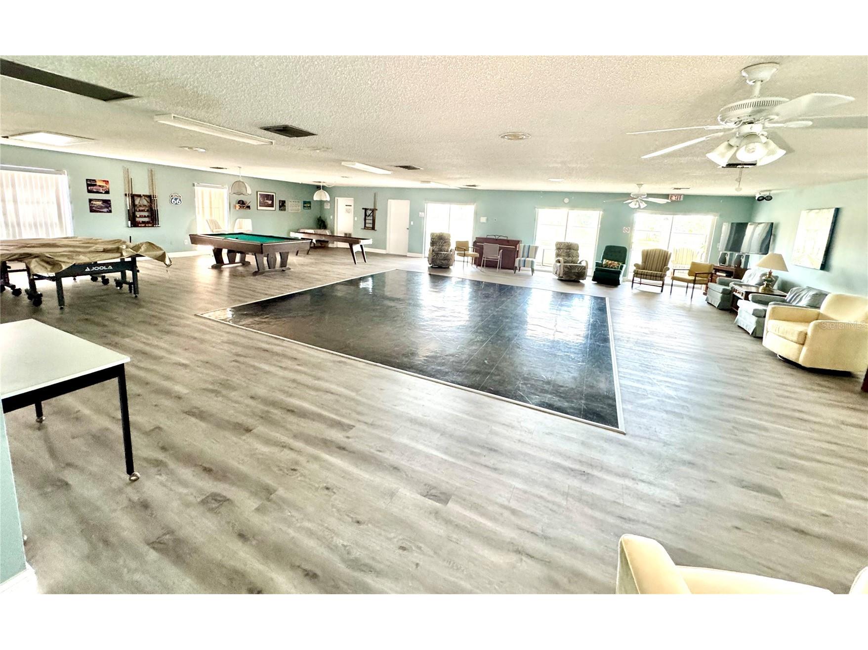 225 Country Club Drive #D238 Largo FL 33771 TB8493620 image43