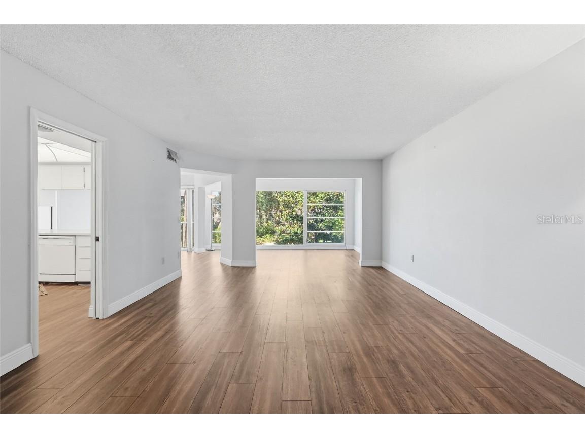 225 Country Club Drive #E252 Largo FL 33771 TB8438523 image10