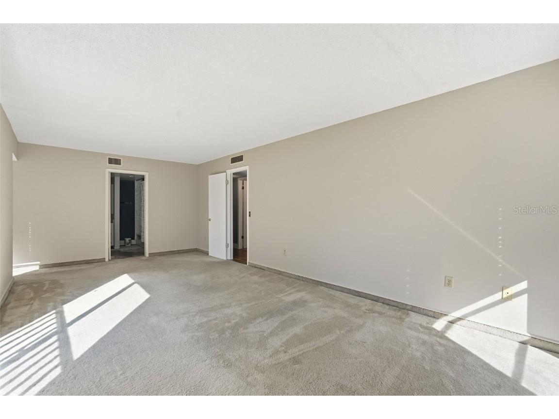 225 Country Club Drive #E252 Largo FL 33771 TB8438523 image16