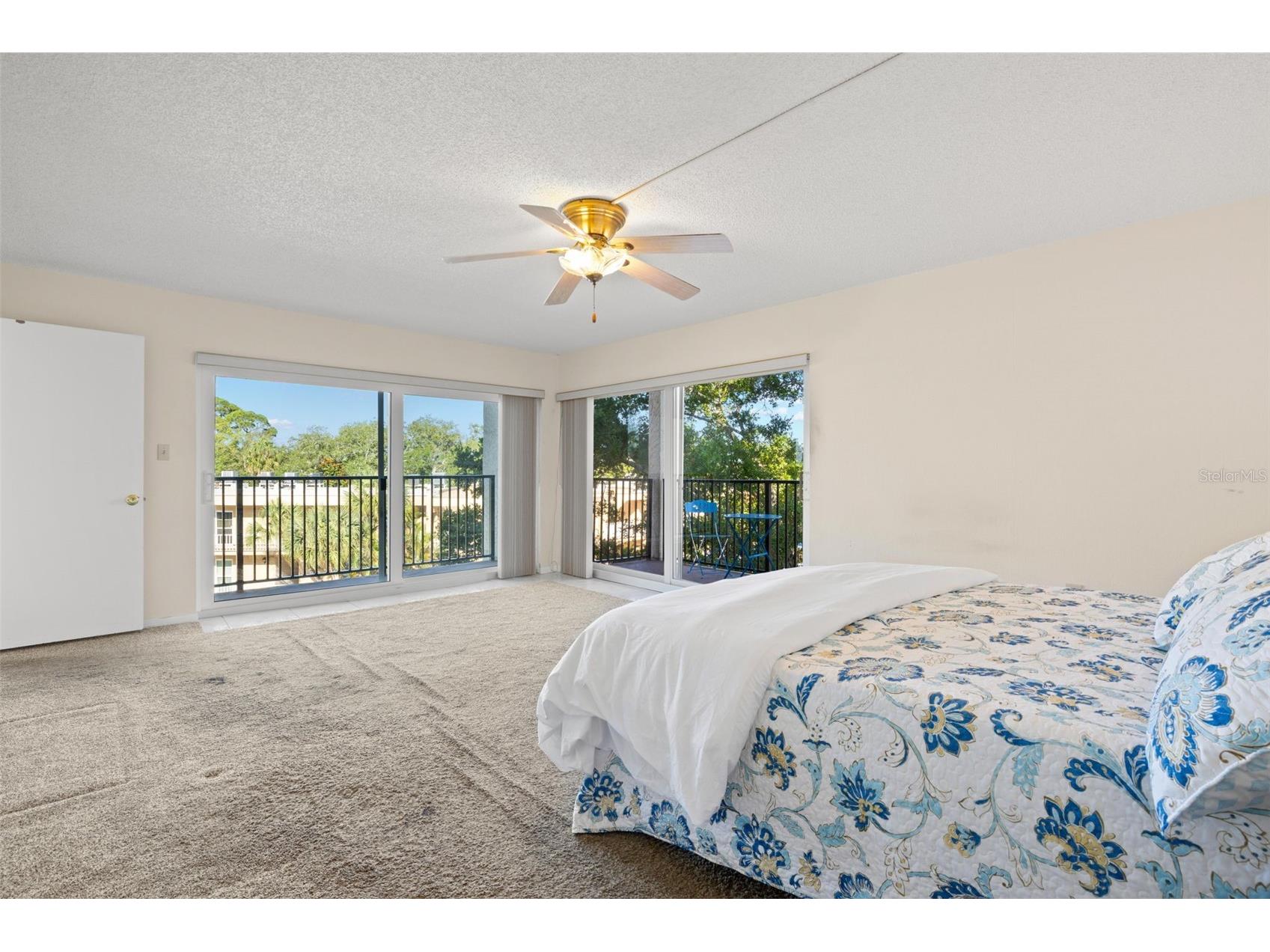 225 Country Club Drive #F-1401 Largo FL 33771 TB8482462 image14