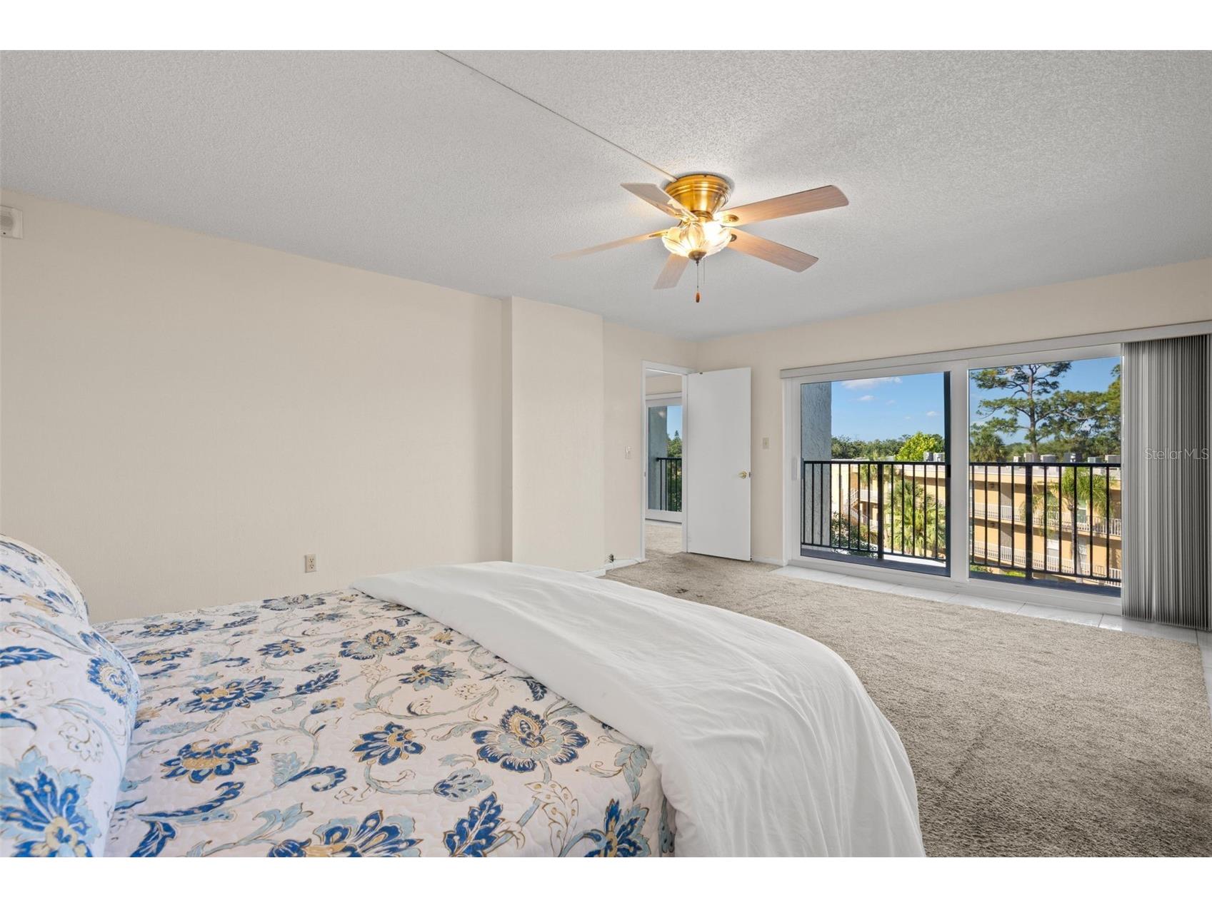 225 Country Club Drive #F-1401 Largo FL 33771 TB8482462 image15