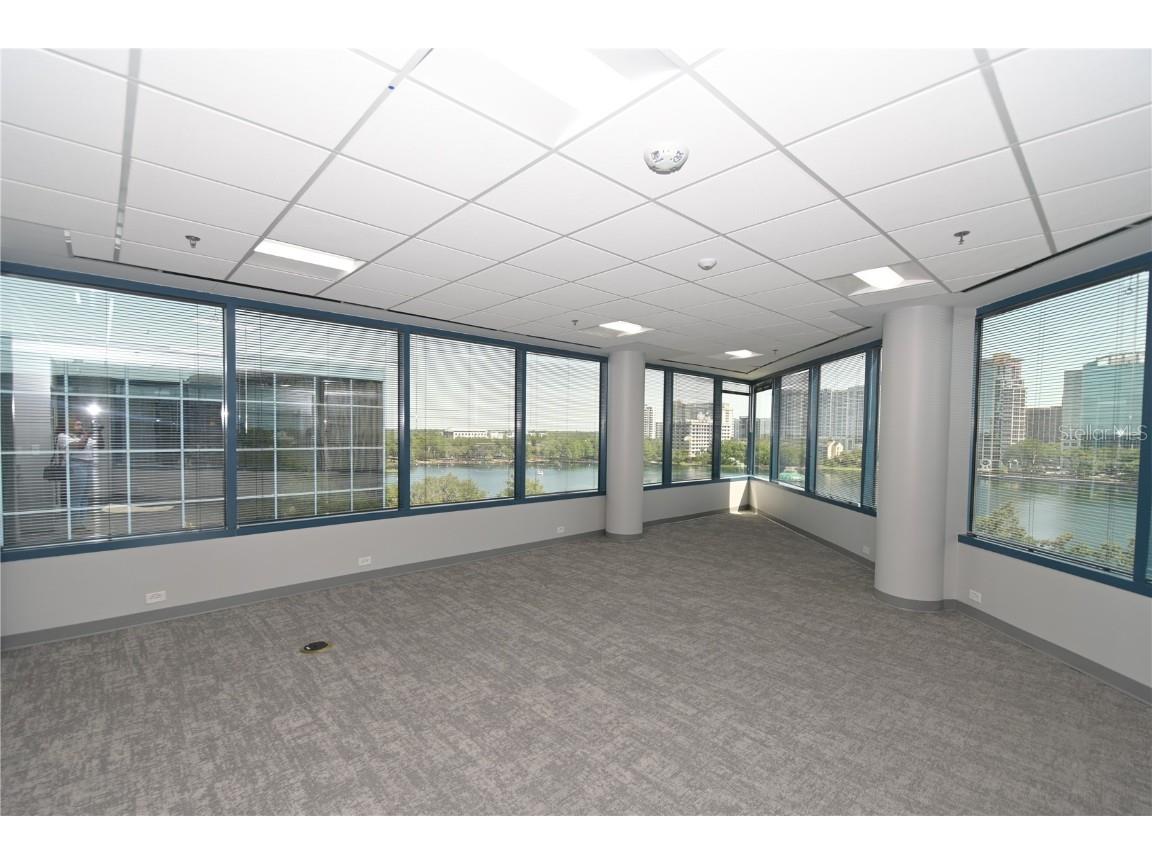 225 E Robinson Street Orlando FL 32801 O6302423 image35