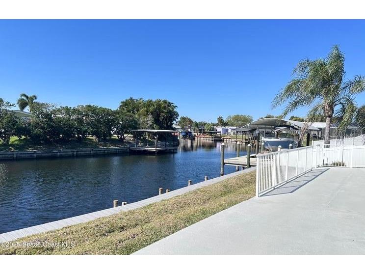 225 Florida Boulevard Merritt Island FL 32953 O6298184 image1