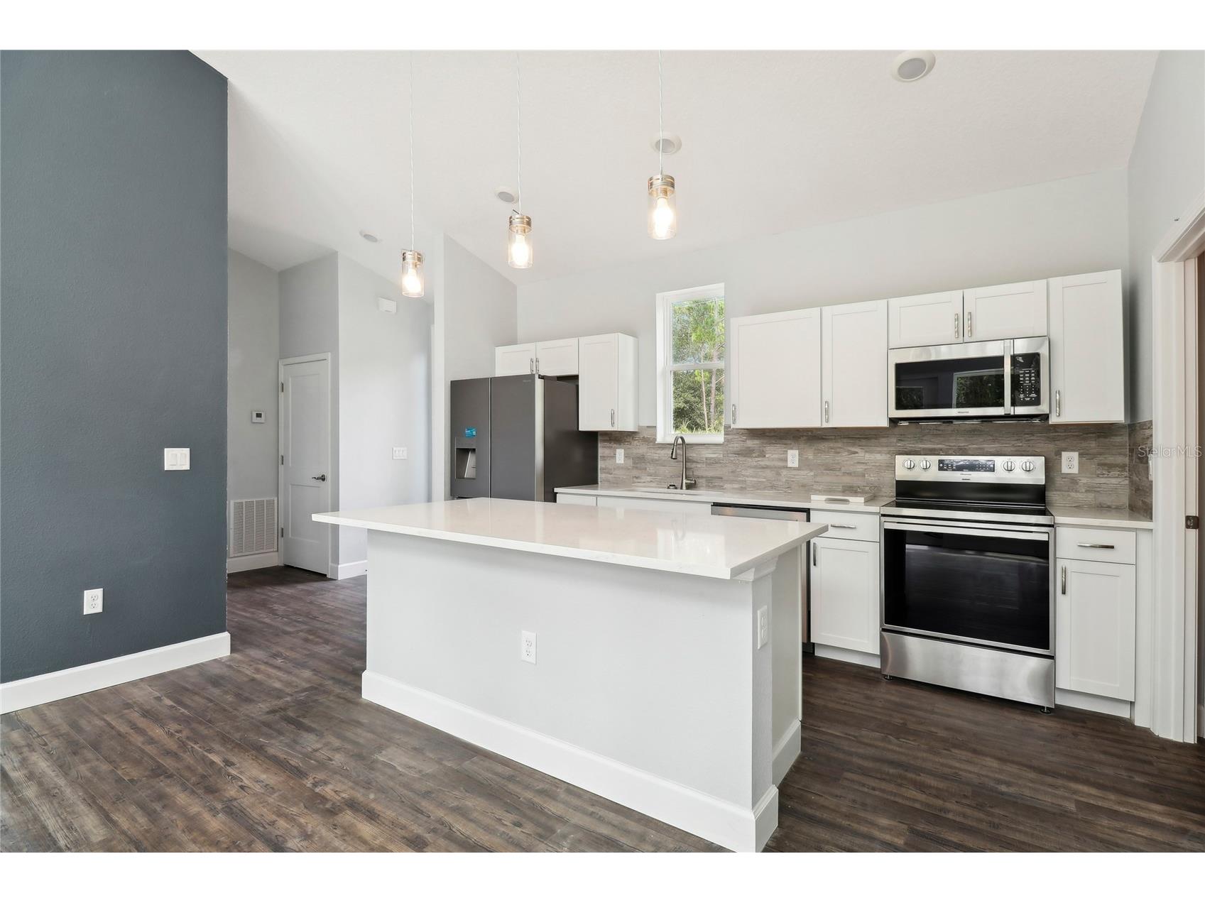 225 Gardenia Avenue Georgetown FL 32139 V4950176 image9