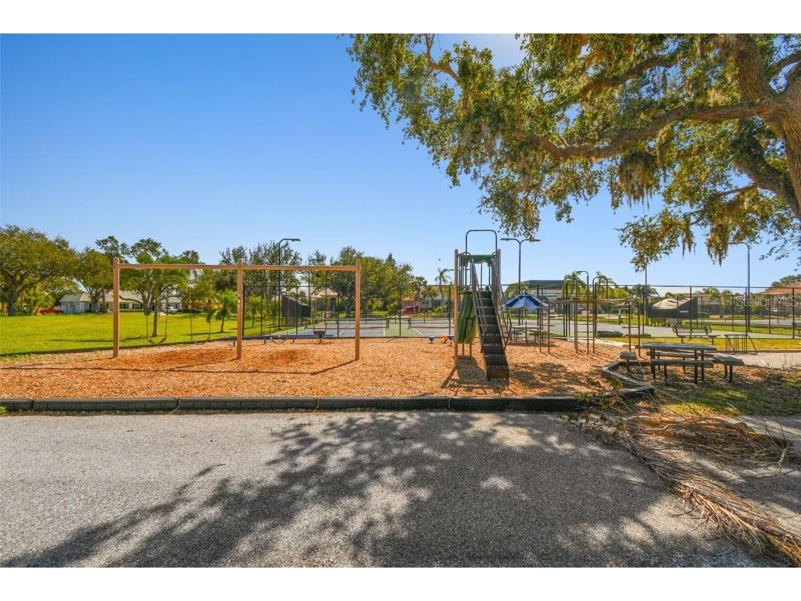 225 Harbor House Drive Osprey FL 34229 TB8438095 image51