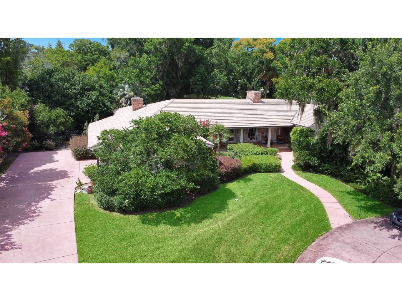 225 Harbour Gardens Court Orlando FL 32806 O6037005 image1