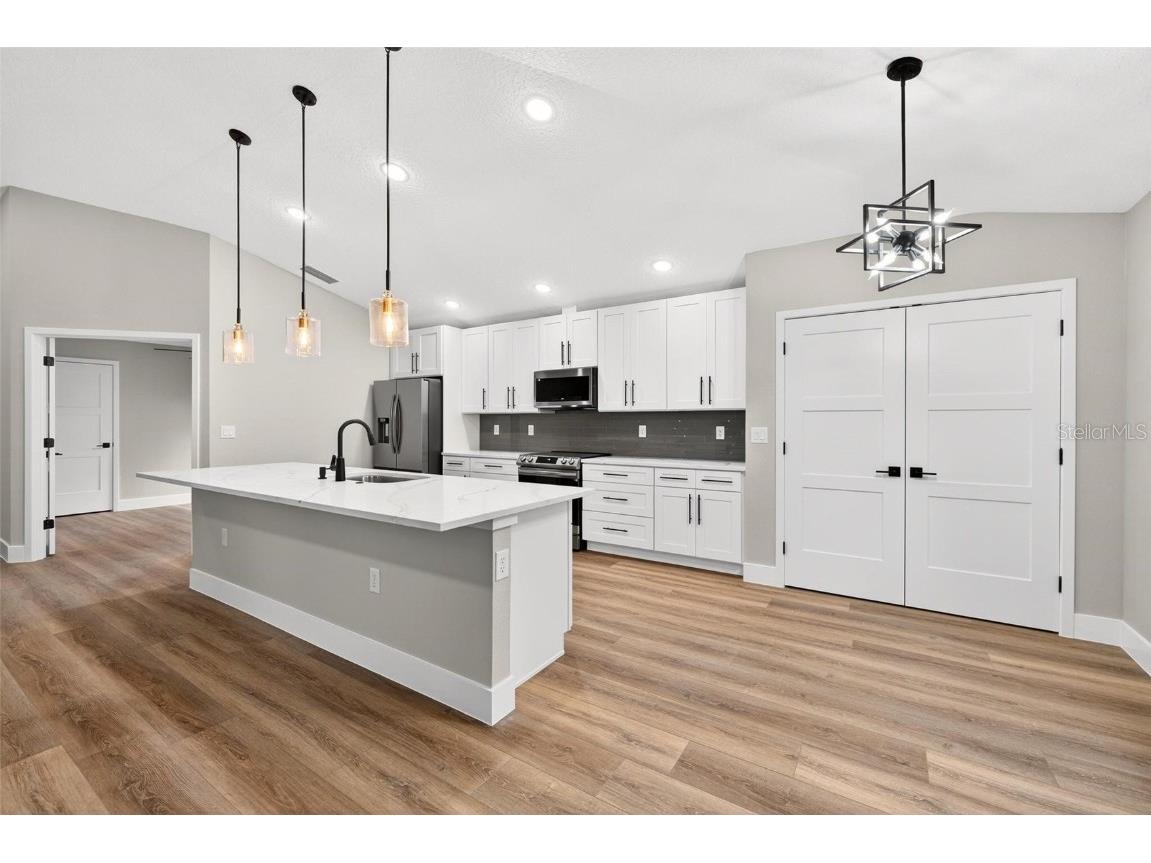 225 Hillside Avenue Umatilla FL 32784 G5105121 image21