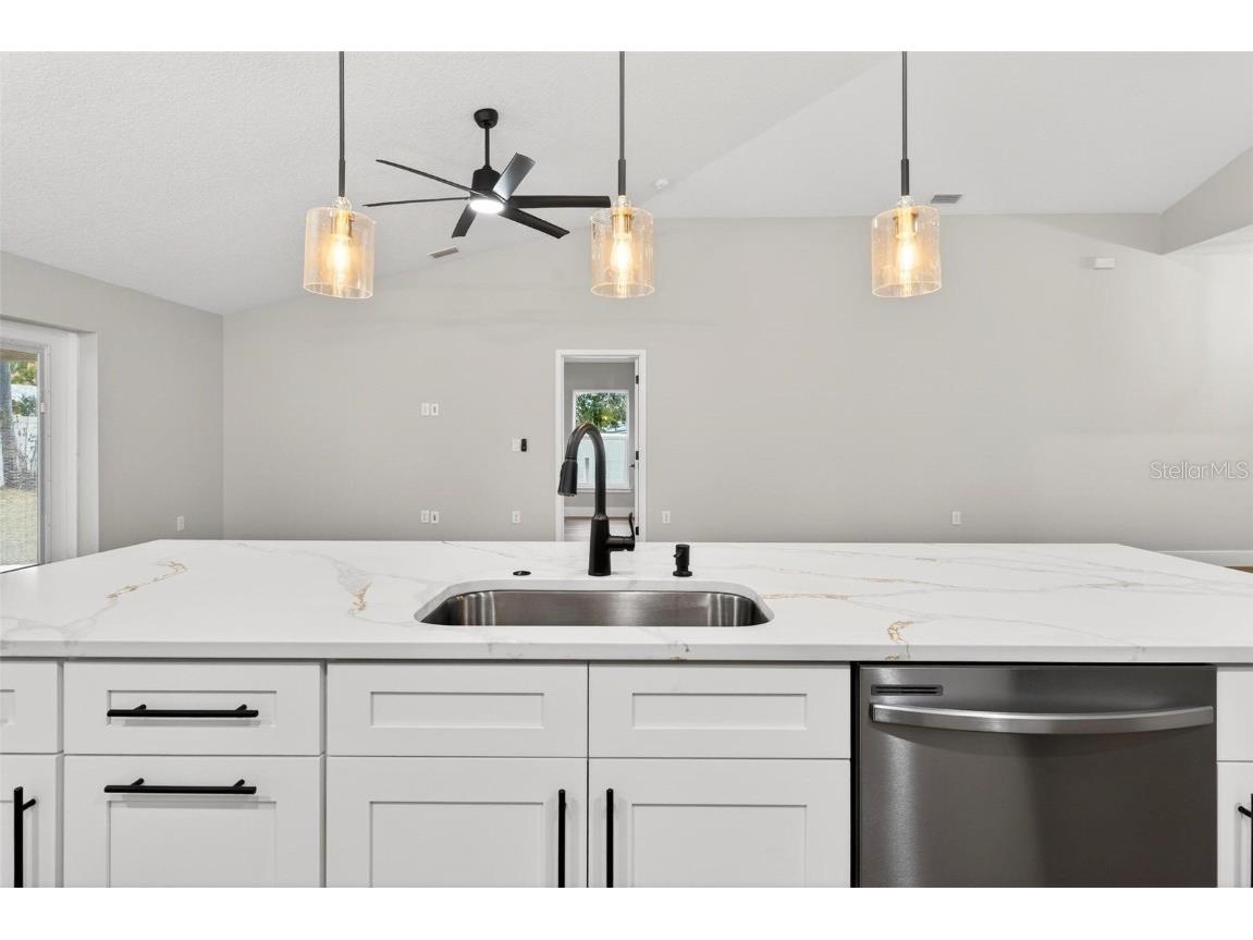 225 Hillside Avenue Umatilla FL 32784 G5105121 image25