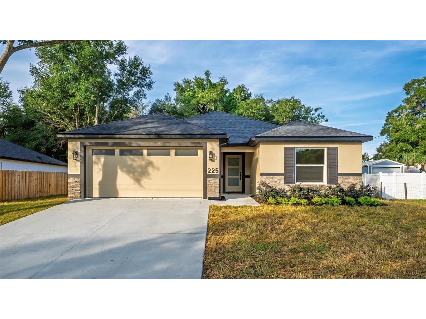 225 Hillside Avenue Umatilla FL 32784 G5105121 image70