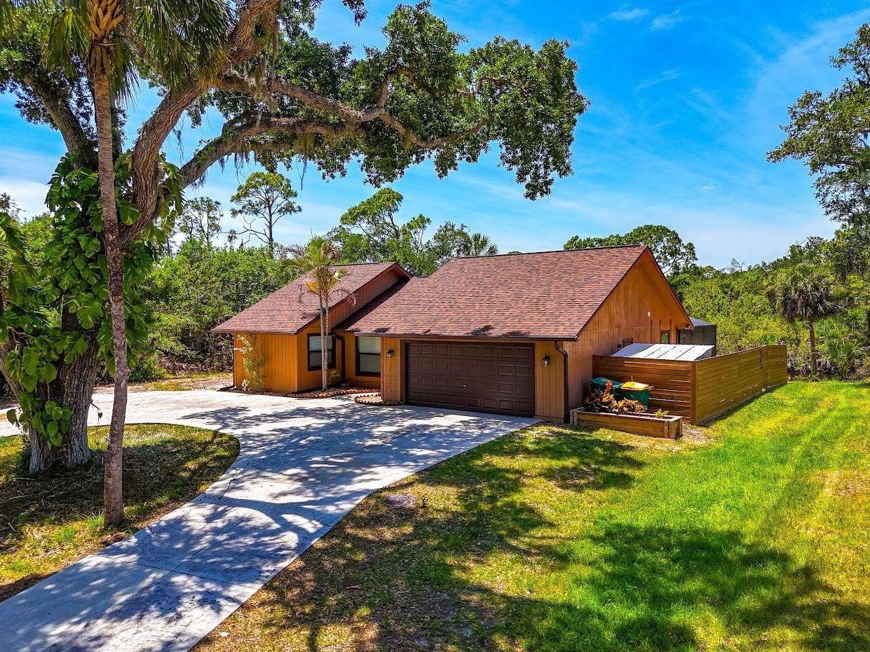 225 Hoffer Street Port Charlotte FL 33953 - CANAL OFF OF APOLLO WATERWAY N6144348 image1
