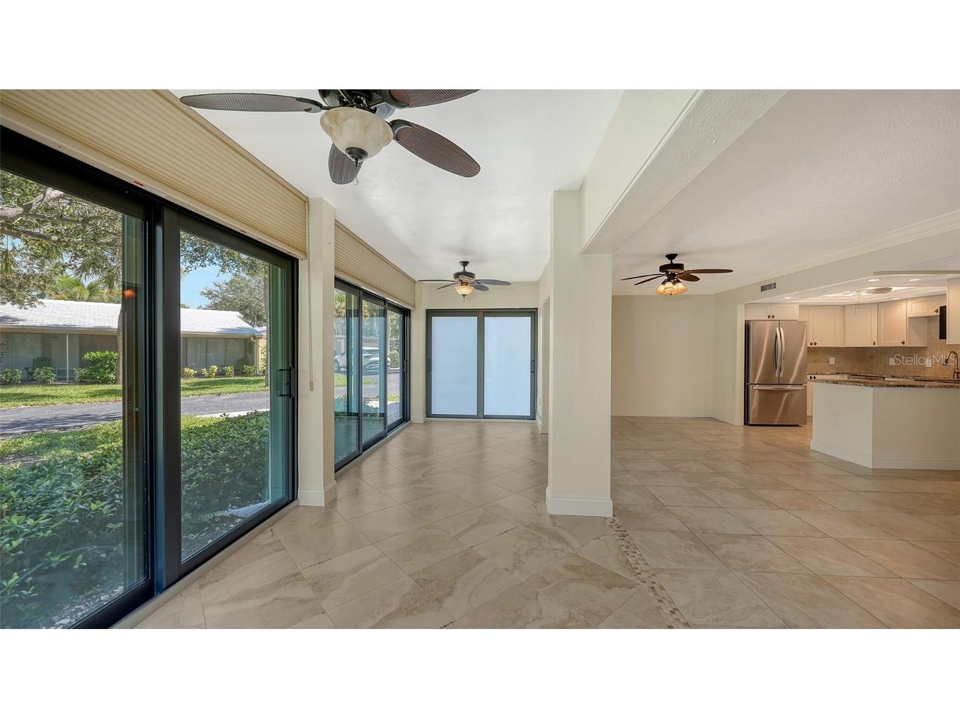 225 Hourglass Way #103 Sarasota FL 34242 - LAGOON. GULF OF MEXICO. A4664460 image30