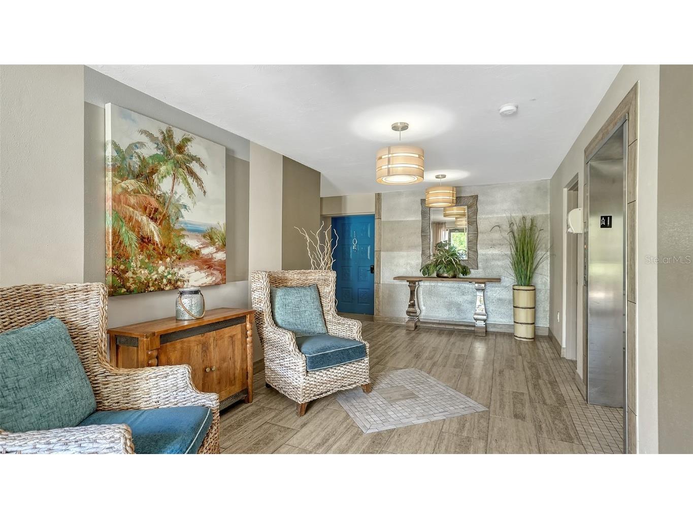 225 Hourglass Way #103 Sarasota FL 34242 - LAGOON. GULF OF MEXICO. A4664460 image5