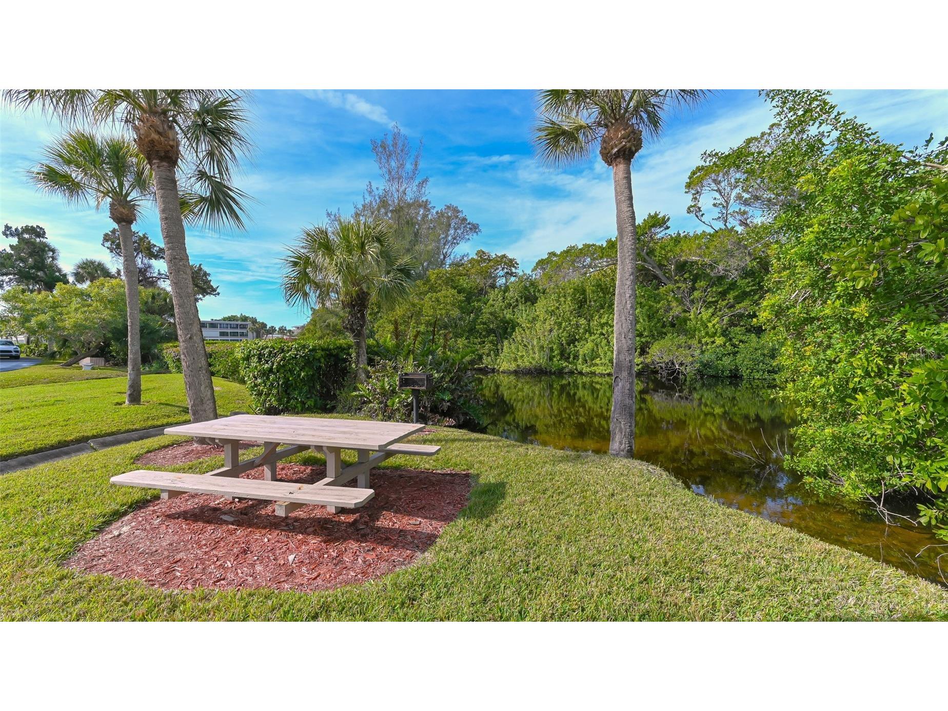 225 Hourglass Way #106 Sarasota FL 34242 - GULF OF AMERICA A4683200 image41
