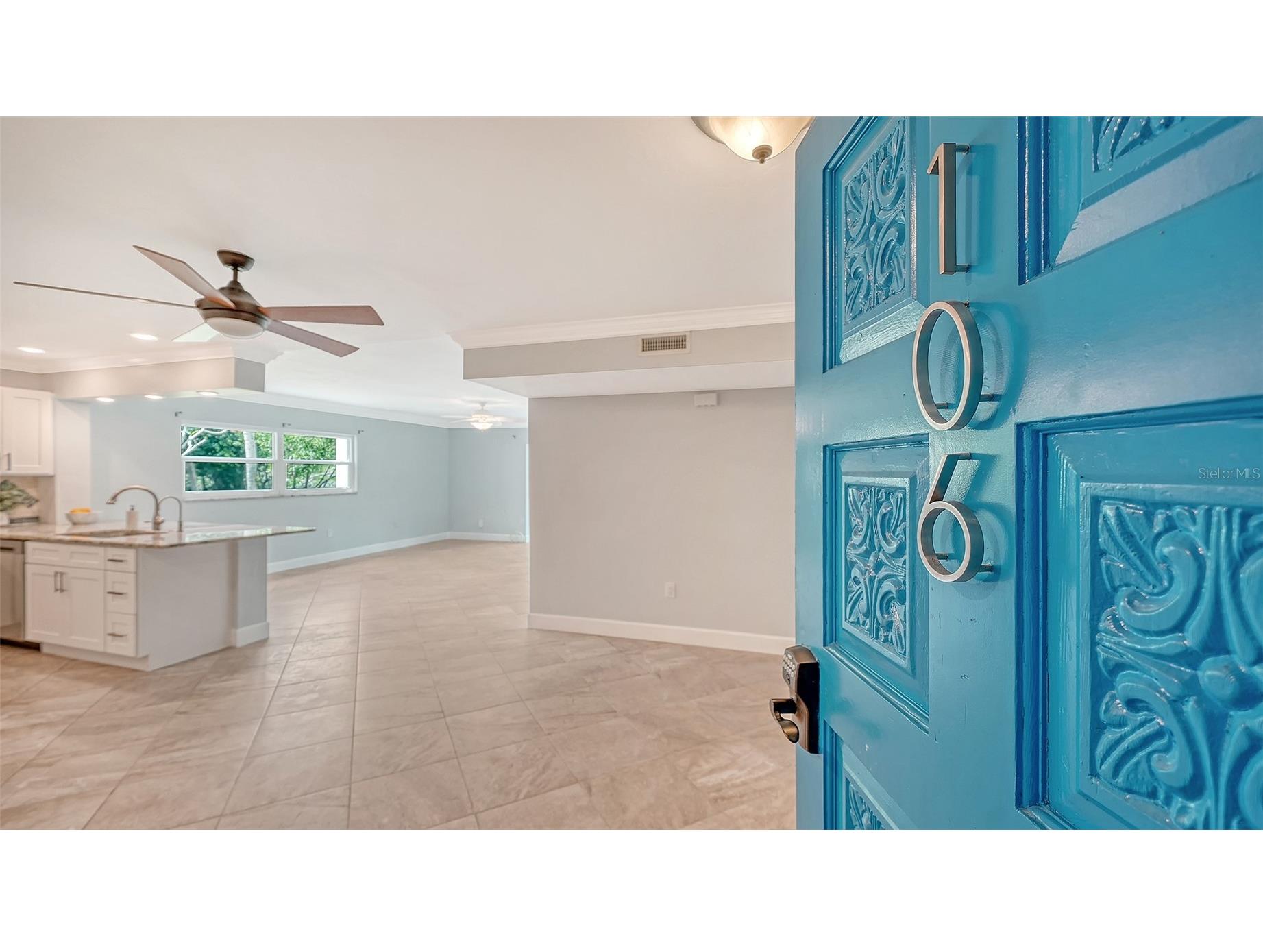 225 Hourglass Way #106 Sarasota FL 34242 - GULF OF AMERICA A4683200 image5