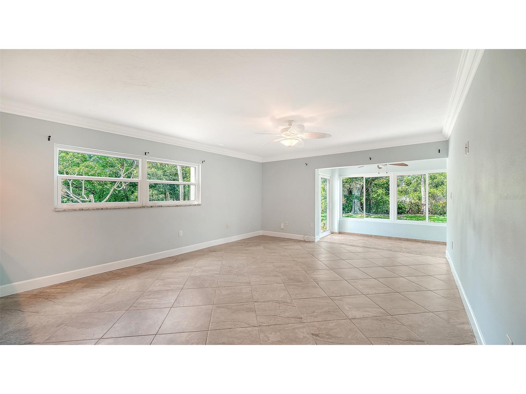 225 Hourglass Way #106 Sarasota FL 34242 - GULF OF AMERICA A4683200 image8
